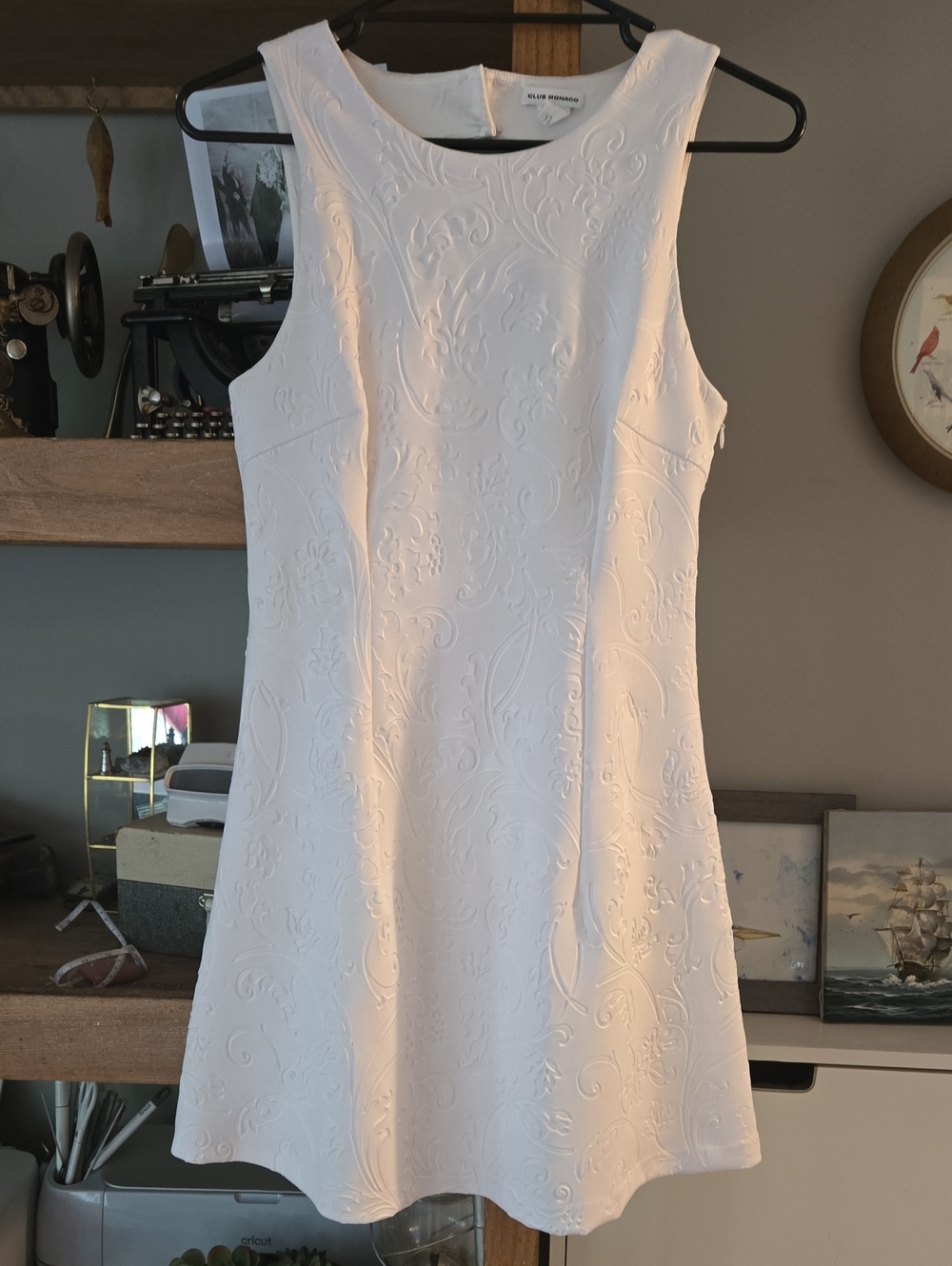 Club Monaco White Embossed Sleeveless Mini Dress